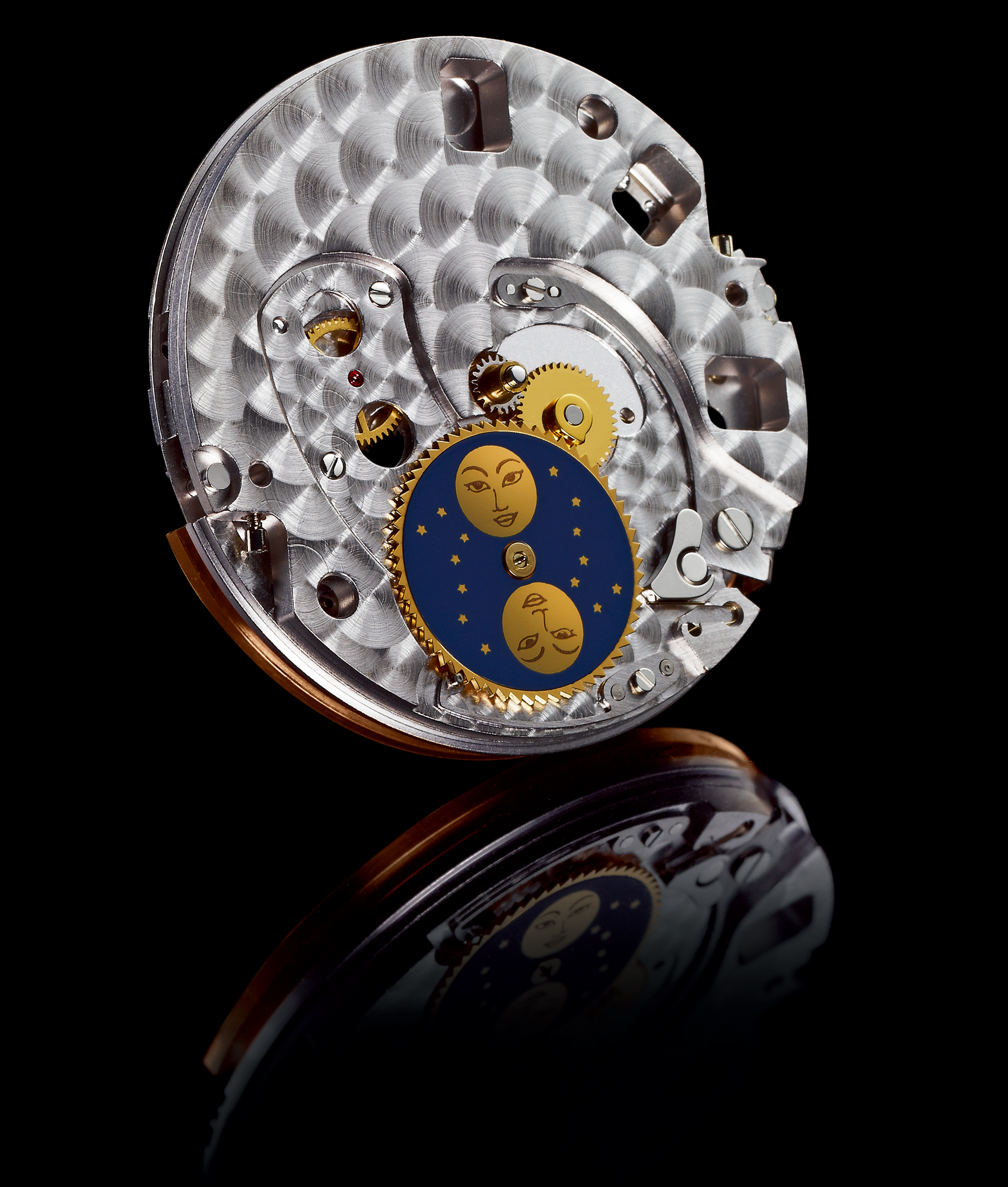 萧邦手表售后维修点（萧邦更换表后盖）